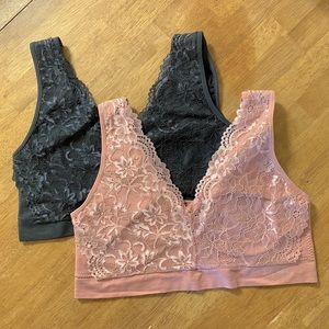 Daisy Fuentes bralettes size 2X